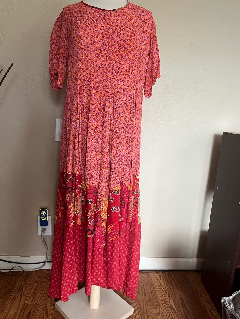 Women’s Pink & Red Printed Short-Sleeve Maxi Dress